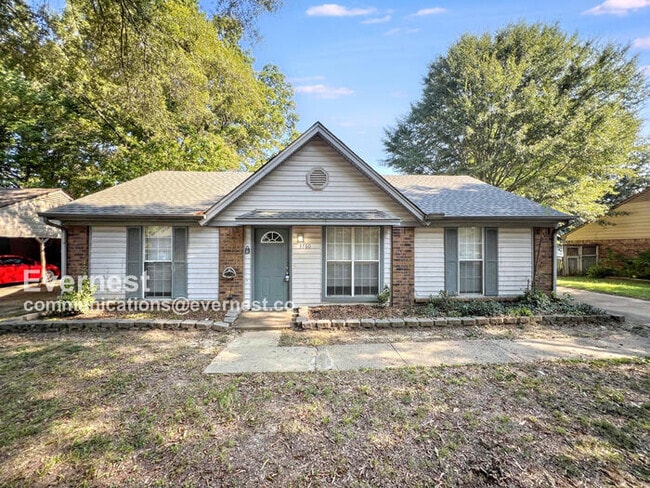 property at 3760 Heathcliff Dr