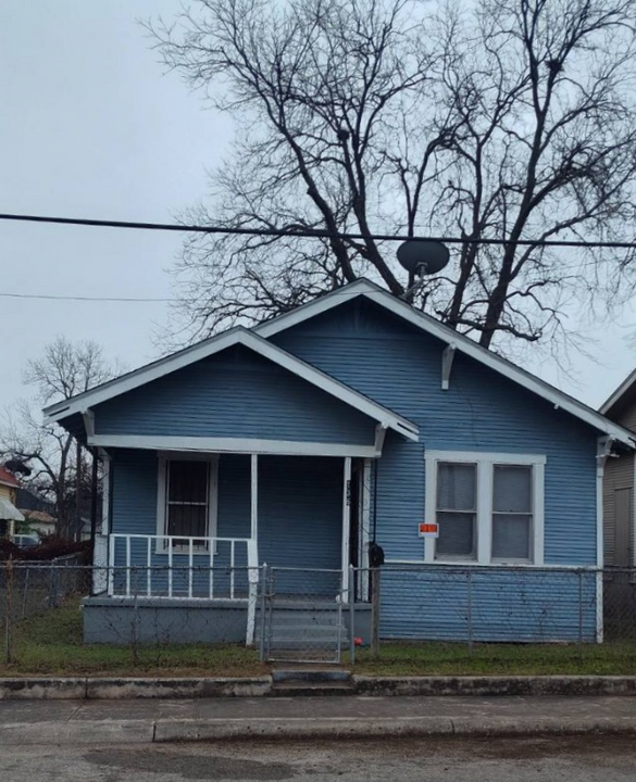 1 Canton in San Antonio, TX - Building Photo