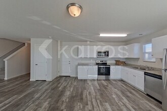 3578 Koval Dr in Kingman, AZ - Building Photo - Building Photo