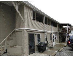 1754 Saxonburg Blvd in Tarentum, PA - Building Photo - Building Photo