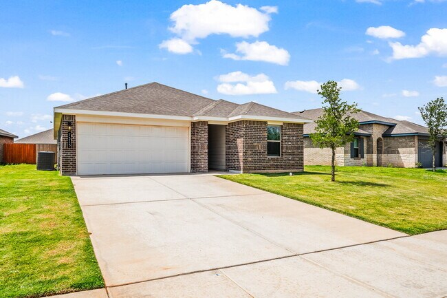 7315 8th St in Lubbock, TX - Building Photo - Building Photo