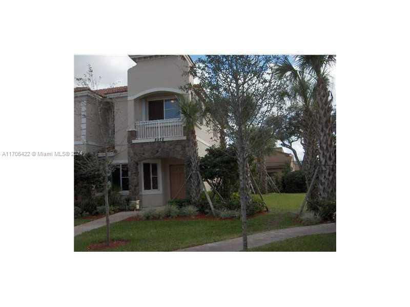 8278 SW 29th St in Miramar, FL - Building Photo