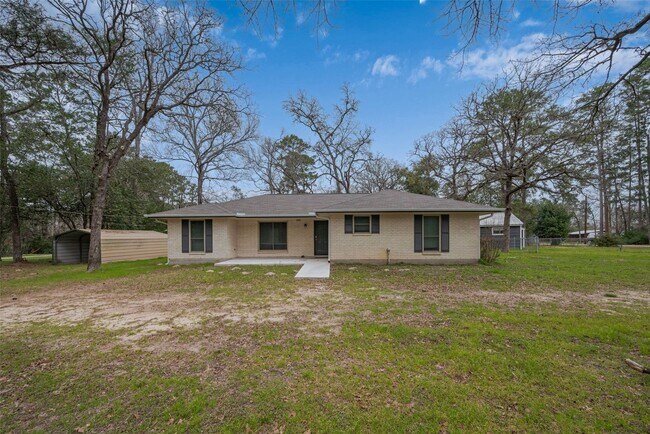 10190 Dogwood Lp in Montgomery, TX - Building Photo - Building Photo