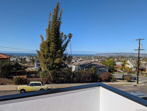 1885 Froude St in San Diego, CA - Building Photo - Building Photo
