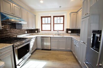 44 Gerrish St in Boston, MA - Building Photo - Building Photo