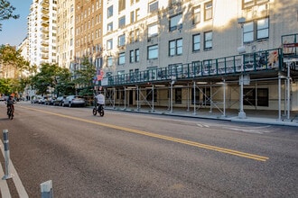 52 Riverside Drive Owners Corp in New York, NY - Foto de edificio - Building Photo