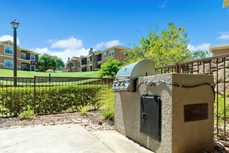 The Residences Of Holland Lake in Weatherford, TX - Foto de edificio - Building Photo