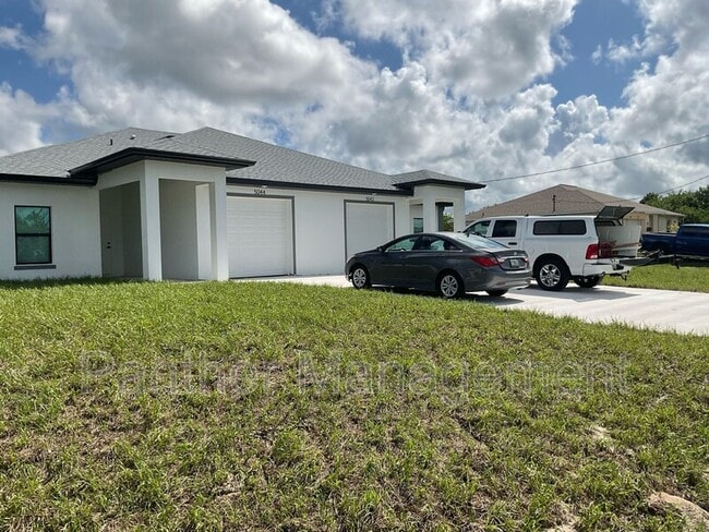 property at 5042 Bristo St