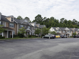 Saddle Brook Cove Apartments