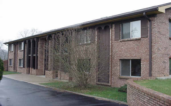 Via Manor in Cleves, OH - Building Photo - Building Photo