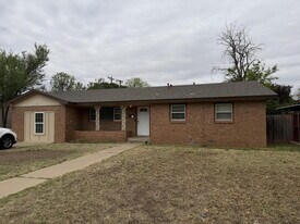 4212 40th St in Lubbock, TX - Building Photo