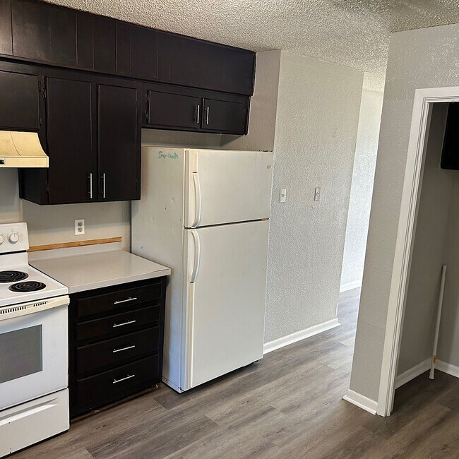 108 W Anderson Ave in Copperas Cove, TX - Building Photo - Building Photo