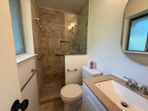 1706 Pleasant Run Rd in Carrollton, TX - Building Photo - Building Photo