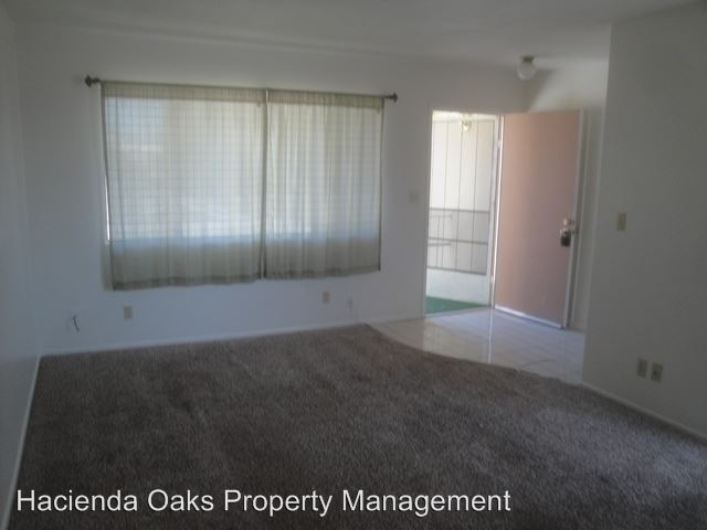 211 W Orange St in Santa Maria, CA - Foto de edificio - Building Photo