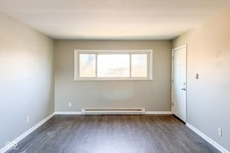 5905 Devington Rd in Indianapolis, IN - Building Photo - Building Photo