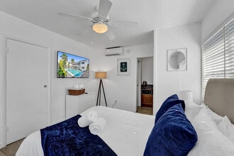 335 Desoto St in Hollywood, FL - Building Photo - Building Photo