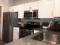 Building Photo - Castlerock Apartments in Riverside, California