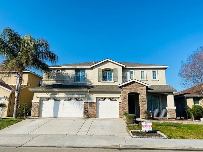 property at 1875 N Belvedere Ave