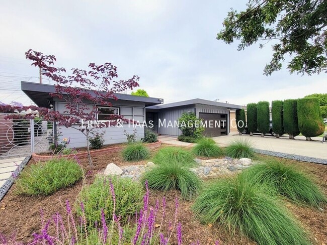 property at 2054 Pattiz Ave