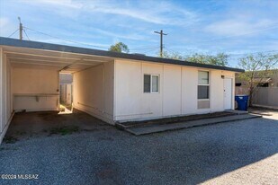 2311 N Richey Blvd in Tucson, AZ - Building Photo