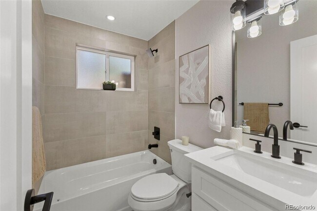 3690 Steele St in Denver, CO - Building Photo - Building Photo