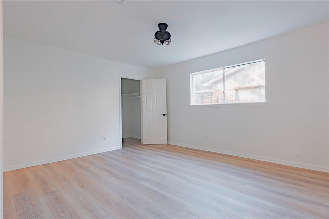 property at 11611 Sagedowne Ln
