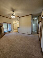 2901 Coach Ct in Norman, OK - Building Photo - Building Photo