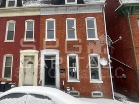 301 N Newberry St in York, PA - Building Photo
