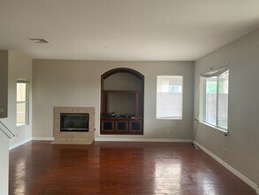 4450 Brisbane Way in Oceanside, CA - Building Photo - Building Photo
