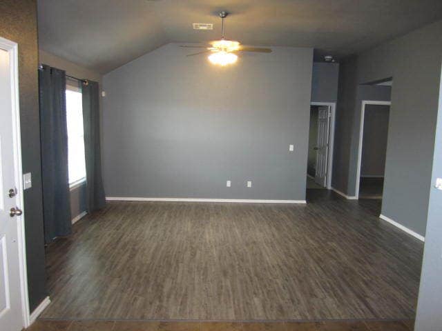 925 Switzerland Ave in Yukon, OK - Foto de edificio - Building Photo