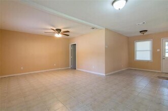 2515 Greenhurst Dr in Farmers Branch, TX - Building Photo - Building Photo