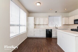 1705 Talon Ave in Henderson, NV - Building Photo - Building Photo