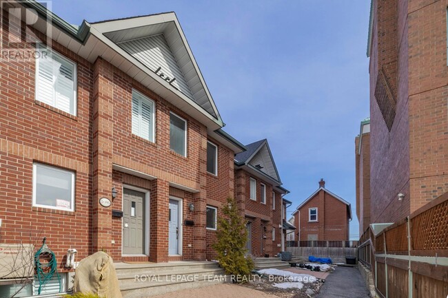 395-395 Bell St S in Ottawa, ON - Building Photo - Building Photo