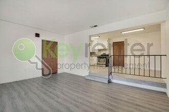 809 N Hobson Ave in West Sacramento, CA - Building Photo - Building Photo