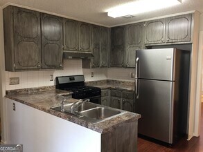 20 Bridgewater Dr in Newnan, GA - Building Photo - Building Photo