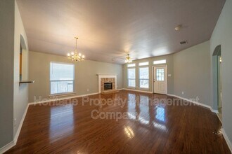 1435 Bluff Forest in San Antonio, TX - Building Photo - Building Photo