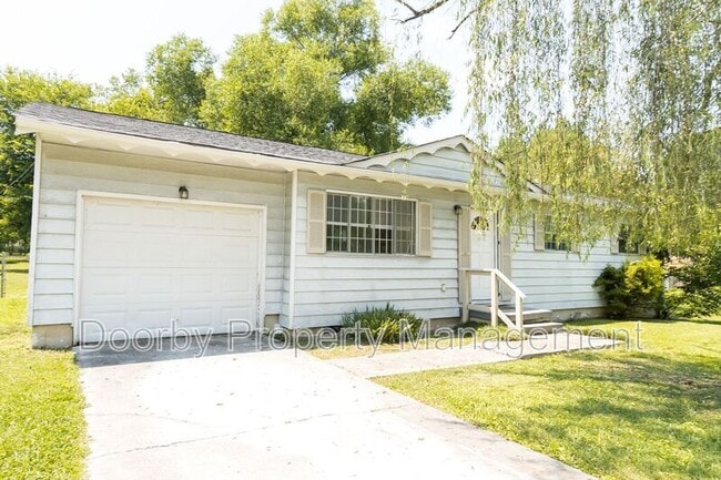 property at 7911 Hixson Pike
