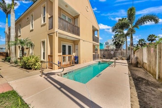 117 E Lantana St, Unit SI ID1515053P in South Padre Island, TX - Building Photo - Building Photo