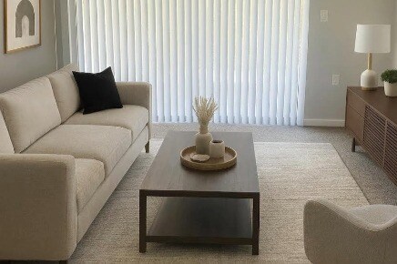 The Oaks Apartments in Dunbar, WV - Foto de edificio