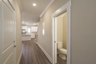 432 Date Palm Ln in Freeport, FL - Building Photo - Building Photo