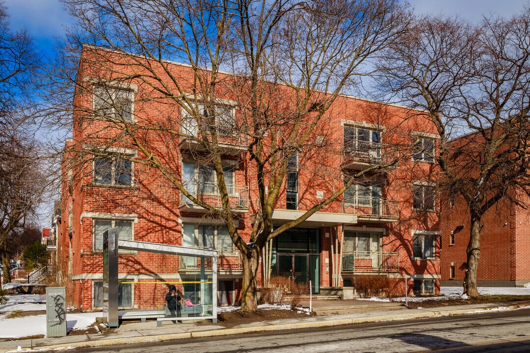 5365 Victoria Av in Montréal, QC - Building Photo