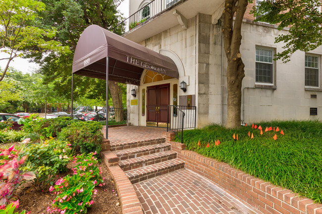 1880 Columbia Rd NW, Unit 100 in Washington, DC - Building Photo - Building Photo