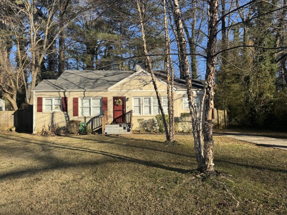 1766 Parkhill Dr in Decatur, GA - Building Photo