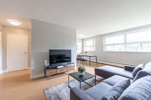 Donway in Toronto, ON - Building Photo