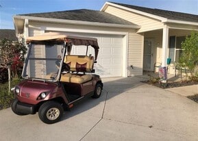 2474 Mackintosh Ct in the Villages, FL - Building Photo