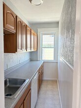 7 Dartmouth St, Unit 3 in Fitchburg, MA - Foto de edificio - Building Photo