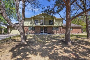 183 Vance St in Lakewood, CO - Building Photo