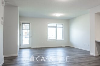 17211-1729A 9A Ave SW in Edmonton, AB - Building Photo - Building Photo