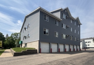 627 5th Ave S in St. Cloud, MN - Building Photo - Building Photo