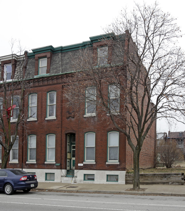 1817 S 7th St in St. Louis, MO - Building Photo